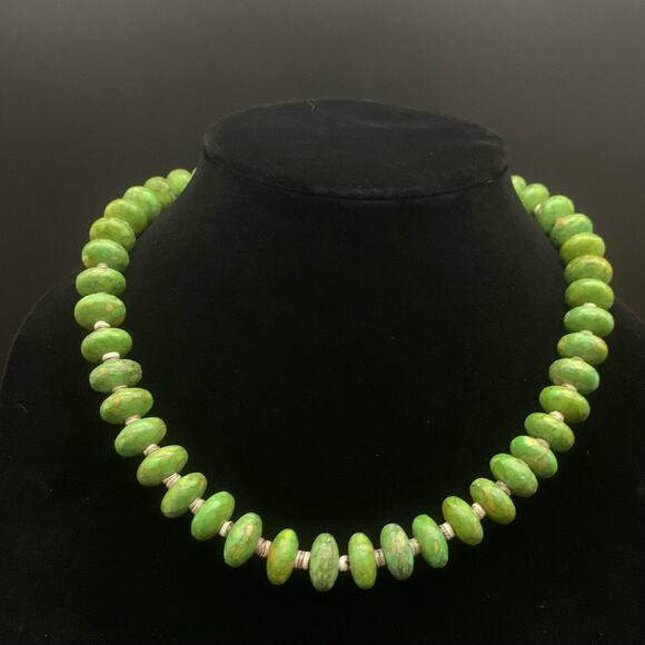 Vintage Green Copper Turquoise Necklace - Picture 2 of 16